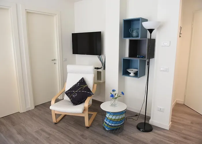 Le Rondinelle קומו